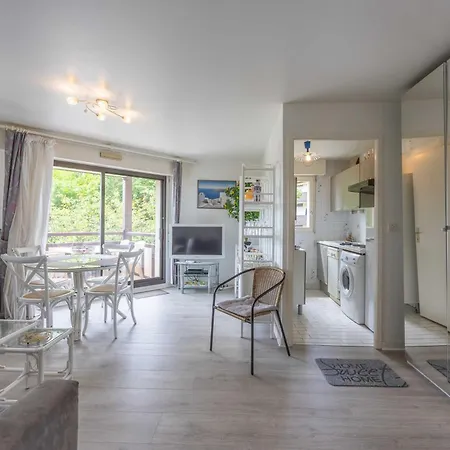 Apartment Cosy With Parking & Balcony - 4p - Deauville