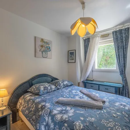 Apartment Cosy With Parking & Balcony - 4p - *