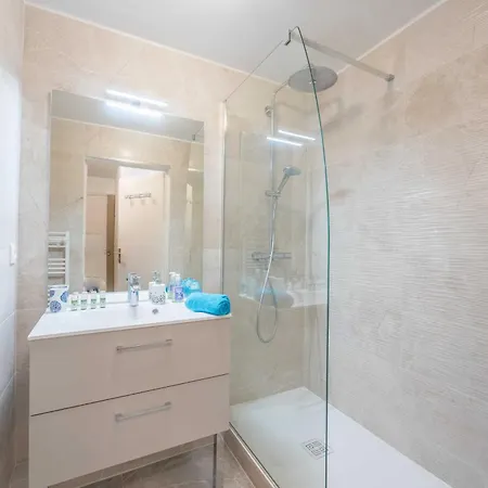 Apartment Cosy With Parking & Balcony - 4p - *